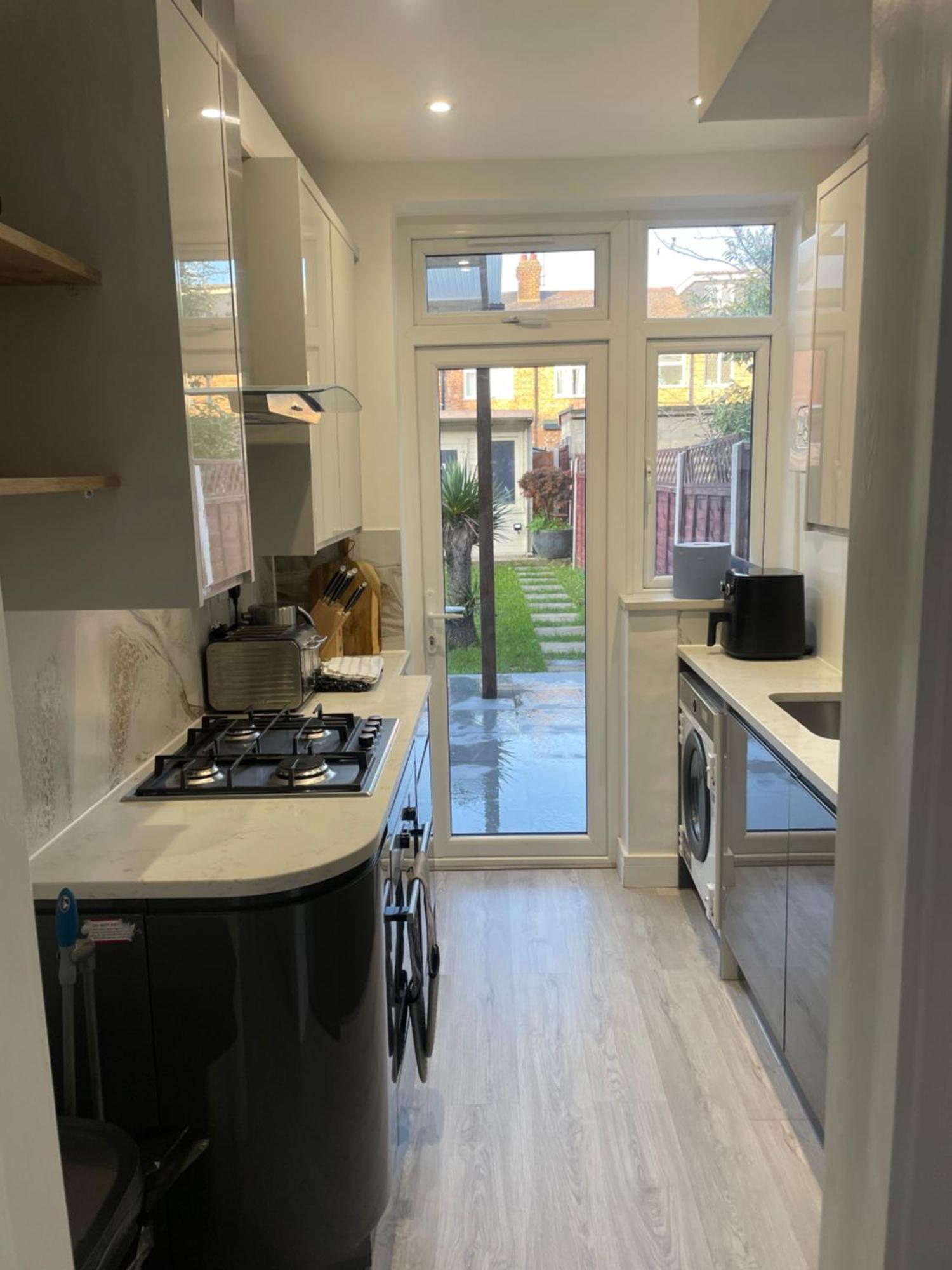 Modern Home With Driveway Parking For 2 Vehicles, Near Tottenham Hotspur Stadium, White Hart Lane Train Station Londres Exterior foto